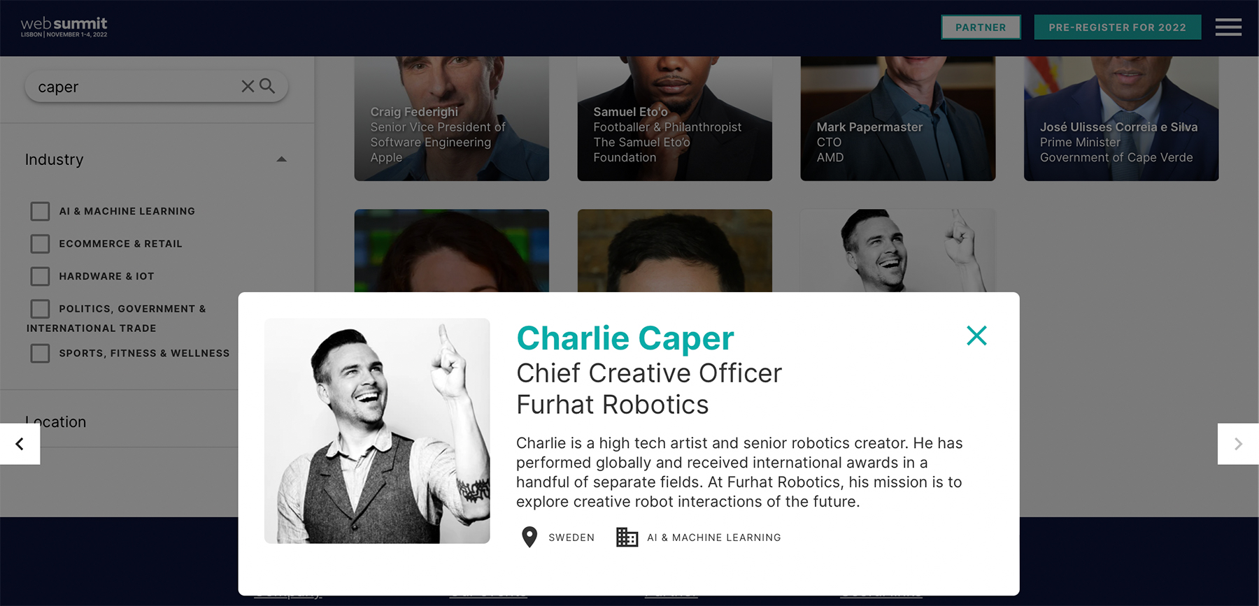 Charlie Caper talar på scen på Web Summit i Lissabon